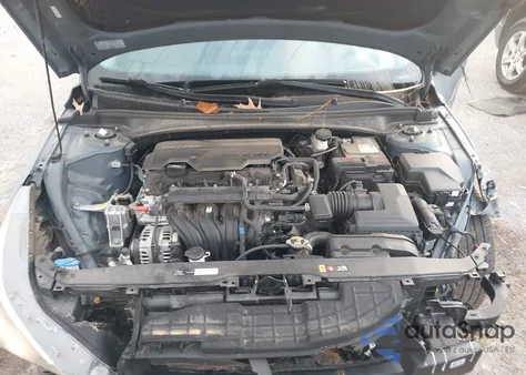 2022 Hyundai Elantra Sel z USA, uszkodzony, nr VIN KMHLN4AG7NU337553